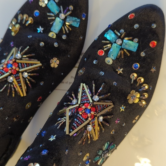 Betsy Johnson velvet booties - Picture 2 of 10